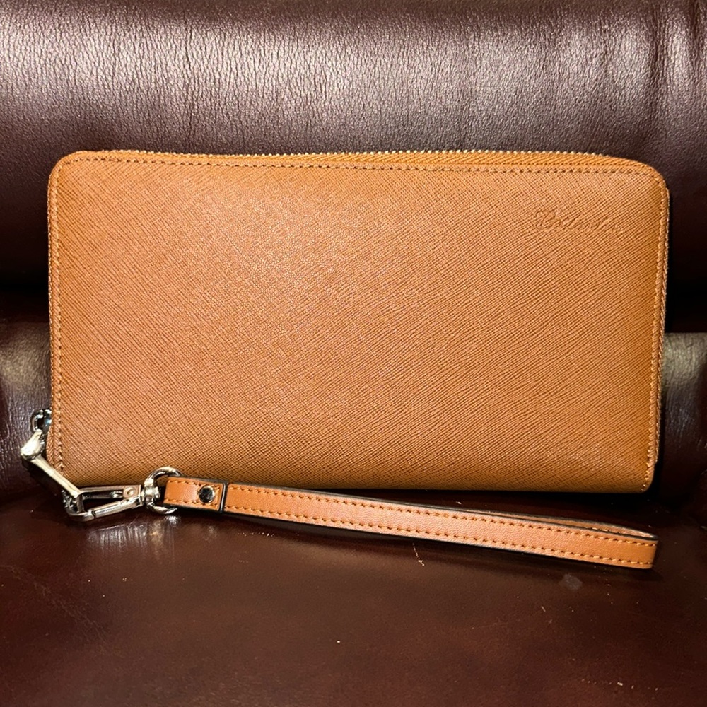 NWOT Bostanten Leather Rozenn Wallet/Clutch